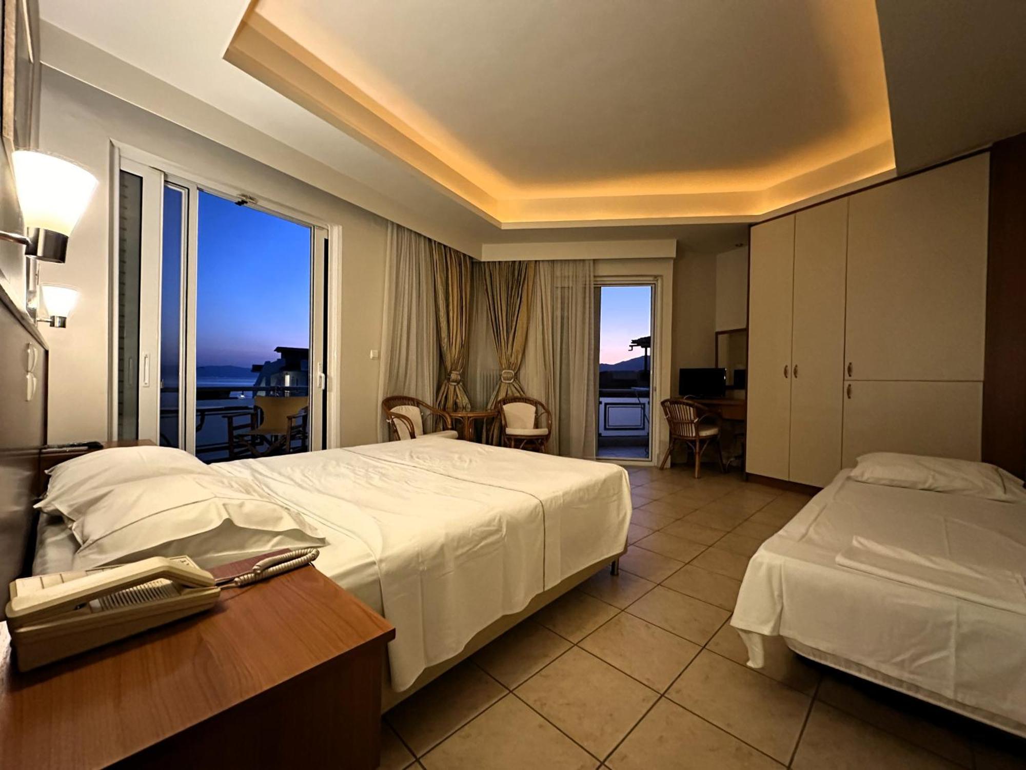 Souris Hotel Rovies Dış mekan fotoğraf