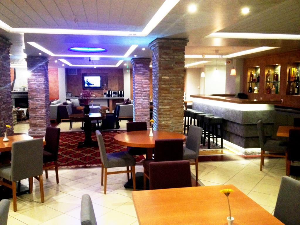 Souris Hotel Rovies Dış mekan fotoğraf