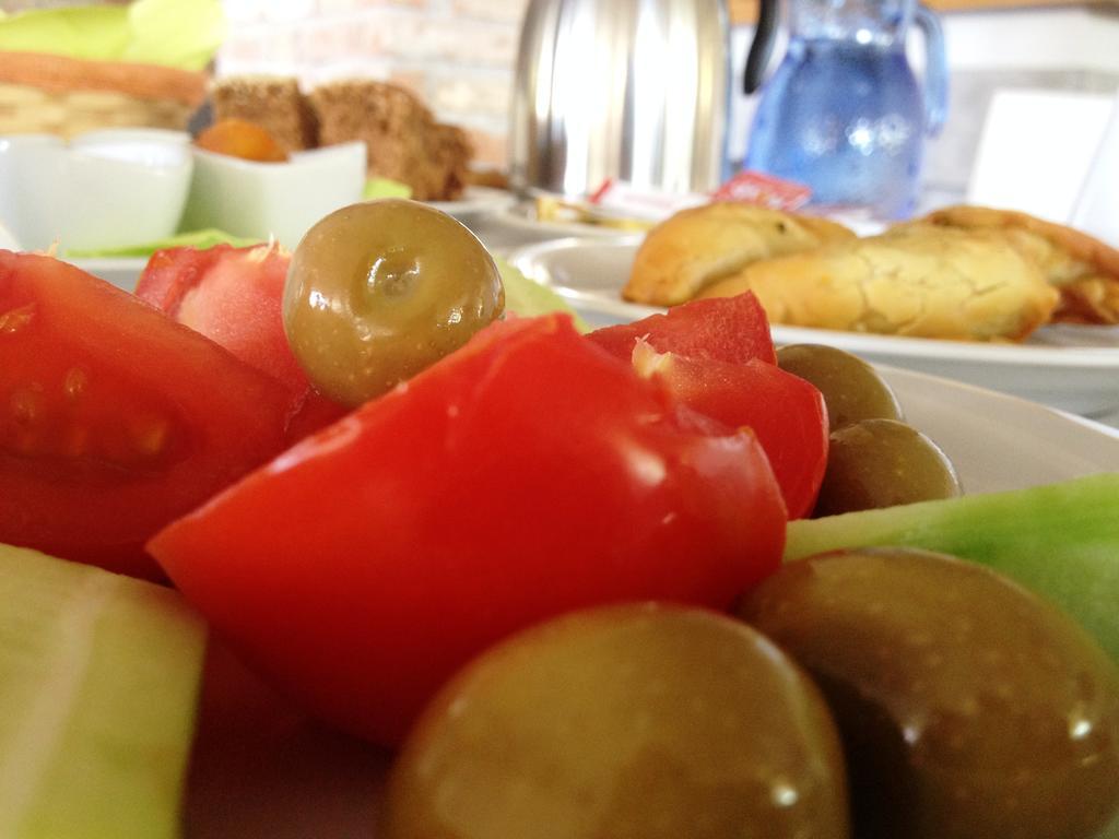 Souris Hotel Rovies Dış mekan fotoğraf
